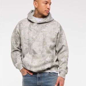 Abercrombie & Fitch Men's Light Gray Patterned Sweater